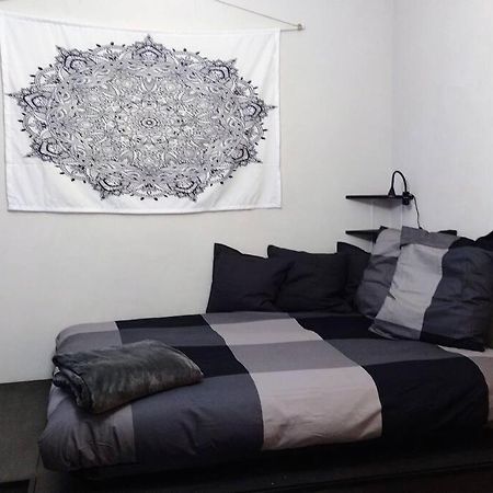 Appartamento Mama Monolocale Terrazzo Vista Mare 벤티밀리아 외부 사진