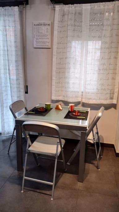 Appartamento Mama Monolocale Terrazzo Vista Mare 벤티밀리아 외부 사진