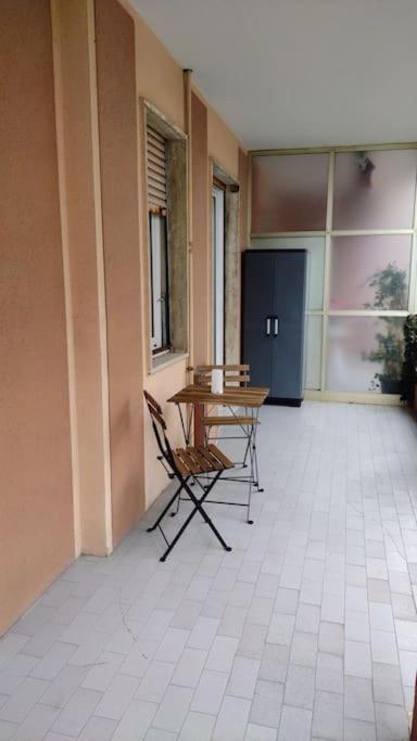 Appartamento Mama Monolocale Terrazzo Vista Mare 벤티밀리아 외부 사진