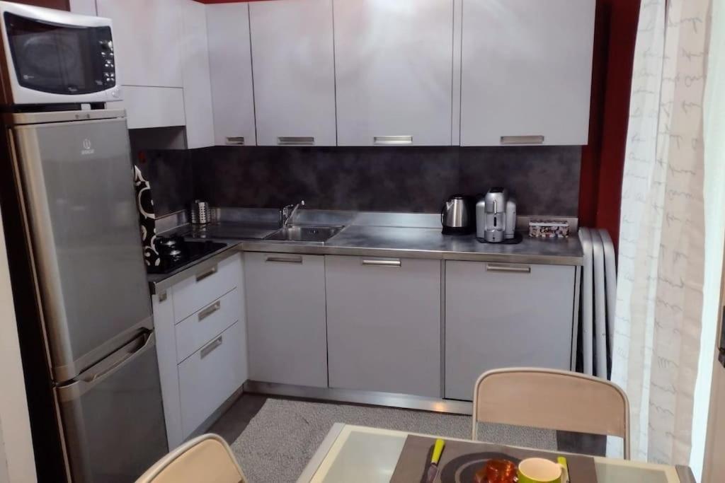 Appartamento Mama Monolocale Terrazzo Vista Mare 벤티밀리아 외부 사진